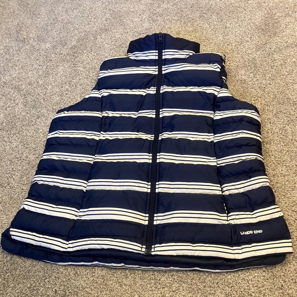 Lands End Womens Navy Blue White Striped Down Puffer Vest Large 14-16 Full Zip